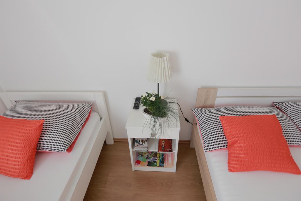 Rooms Butkovic Zagreb Buitenkant foto