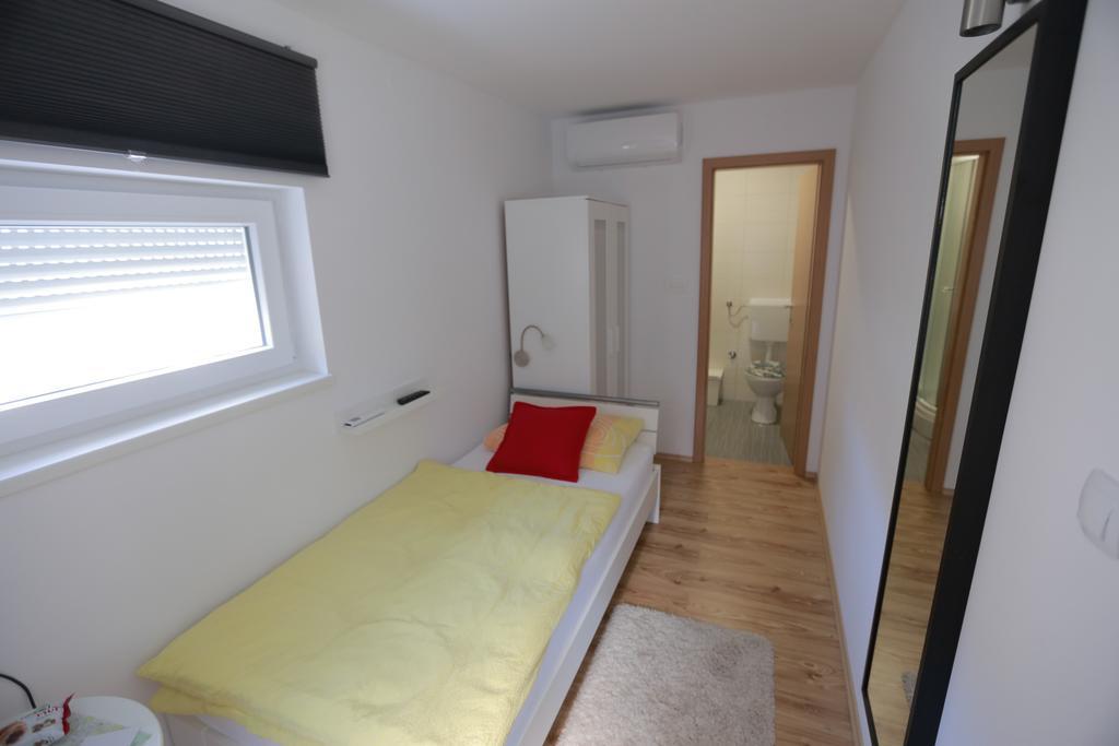 Rooms Butkovic Zagreb Buitenkant foto